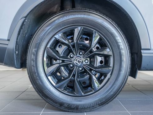 Used 2024 Honda CR-V LX image 16