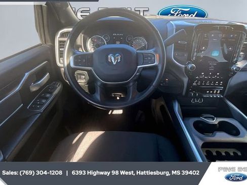 Used 2024 RAM 3500 Big Horn w/ Sport Appearance Package image 5