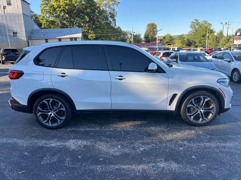 Used 2021 BMW X5 xDrive40i w/ Convenience Package image 5