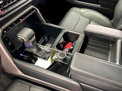 Used 2023 Toyota Tundra Limited image 17