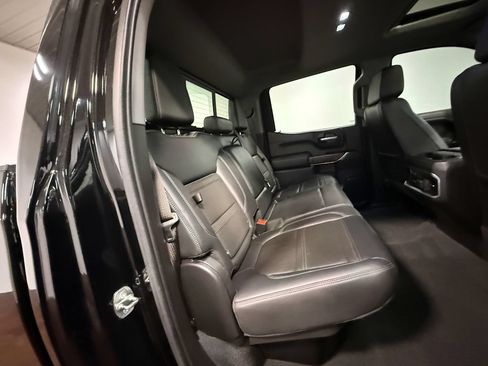 Used 2021 GMC Sierra 1500 Denali w/ Denali Ultimate Package AWD/4WD image 14