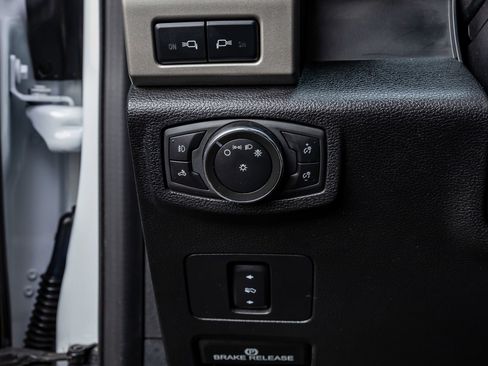 Used 2021 Ford F350 Lariat w/ Lariat Value Package image 21