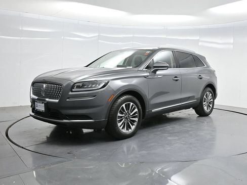 Used 2023 Lincoln Nautilus FWD w/ Premium Package image 74