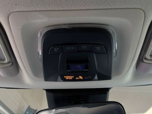 Used 2024 Toyota Corolla LE FWD image 17