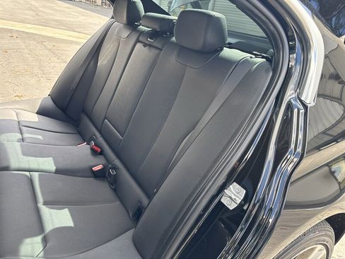 Used 2017 BMW 330i Sedan RWD image 30