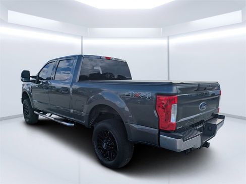 Used 2018 Ford F250 XLT image 5