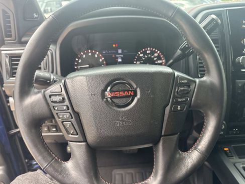 Used 2021 Nissan Titan PRO-4X w/ Pro-4x Convenience Package image 29