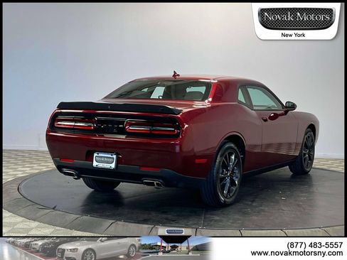 Used 2023 Dodge Challenger SXT w/ Blacktop Package AWD/4WD image 8