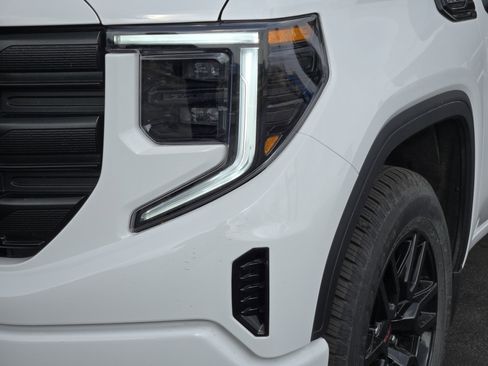 New 2025 GMC Sierra 1500 Pro w/ Graphite Edition image 6
