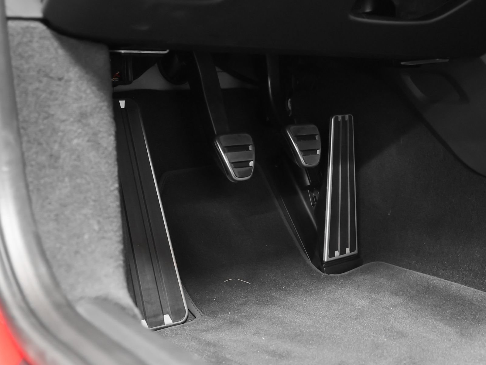 Certified 2025 Porsche 718 Cayman GTS RWD image 33