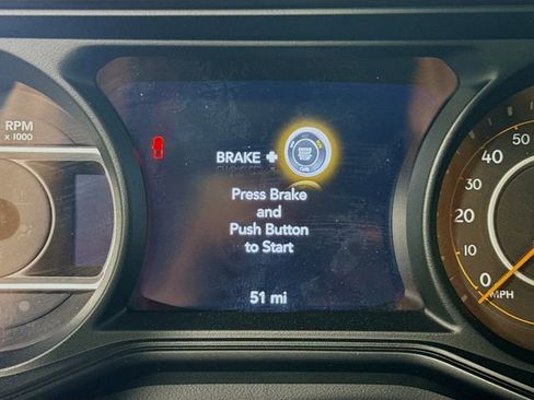 New 2025 Jeep Gladiator Sport w/ Premium Package image 12