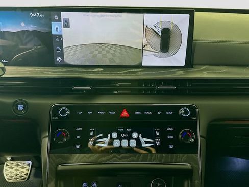 New 2026 Genesis GV80 3.5T e-SC image 13