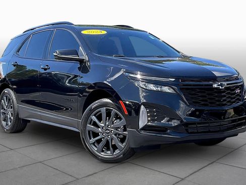 Used 2024 Chevrolet Equinox RS image 3