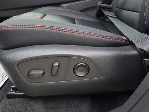 New 2026 Chevrolet Traverse RS w/ LPO, Floor Liner Package image 14