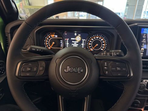 New 2026 Jeep Wrangler Unlimited Rubicon image 18