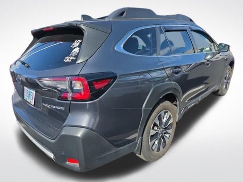 Used 2023 Subaru Outback Limited image 5