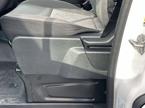 New 2025 Ford Transit 250 148 Medium Roof w/ Exterior Upgrade Package image 13