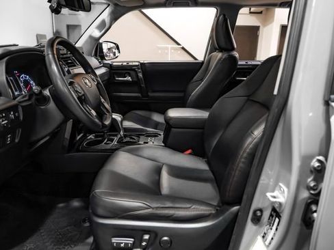Used 2021 Toyota 4Runner TRD Pro AWD/4WD image 4