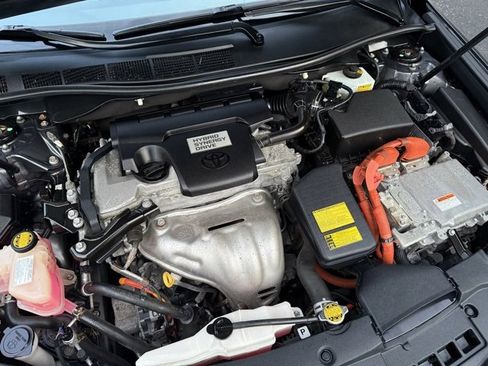 Used 2012 Toyota Camry XLE image 34