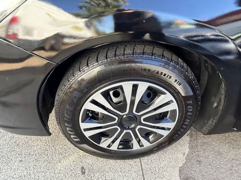 Used 2013 Honda Civic LX image 10