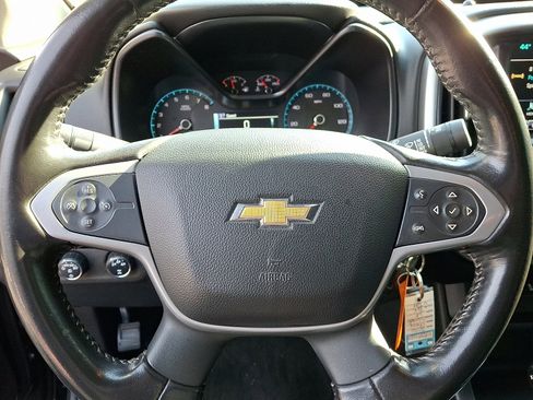Used 2016 Chevrolet Colorado LT w/ LT Convenience Package image 25