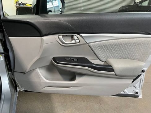 Used 2014 Honda Civic EX image 11