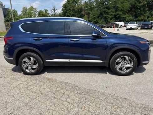 Used 2022 Hyundai Santa Fe SEL w/ Convenience + Premium Package AWD/4WD image 4