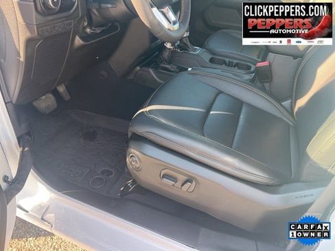 Used 2024 Jeep Wrangler Sahara w/ Technology Group image 12