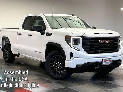 New 2025 GMC Sierra 1500 Pro w/ Graphite Edition