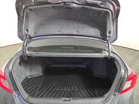 Used 2018 Honda Accord EX-L image 31