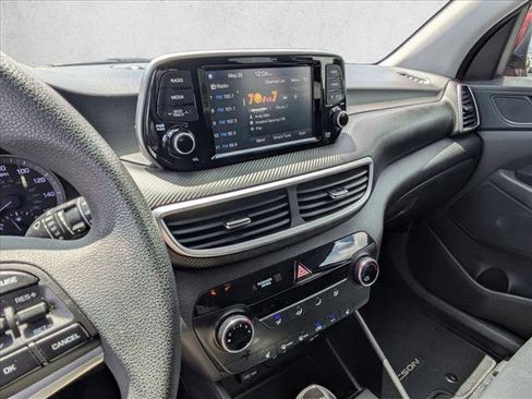Used 2020 Hyundai Tucson Value FWD image 12