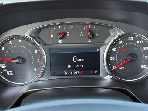 Used 2025 Chevrolet Blazer LT FWD image 42