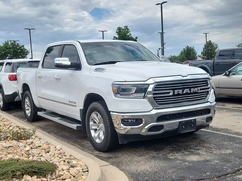 Used 2023 RAM 1500 Laramie AWD/4WD image 1