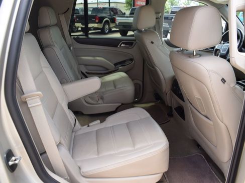 Used 2015 GMC Yukon Denali AWD/4WD image 14