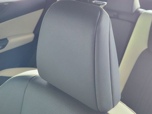 Used 2024 Lexus NX 350 AWD image 25