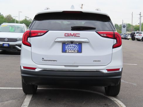 Used 2020 GMC Terrain SLT AWD/4WD image 5