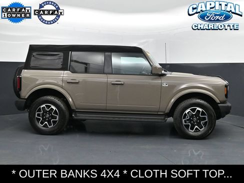 Used 2025 Ford Bronco Outer Banks AWD/4WD image 26