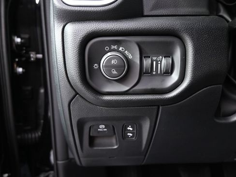 Used 2026 RAM 1500 Laramie AWD/4WD image 24