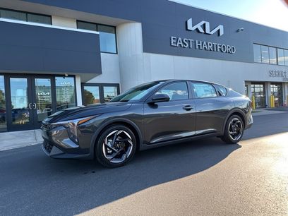 New 2025 Kia K4 EX