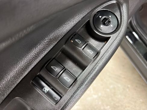 Used 2016 Ford Escape S FWD image 16