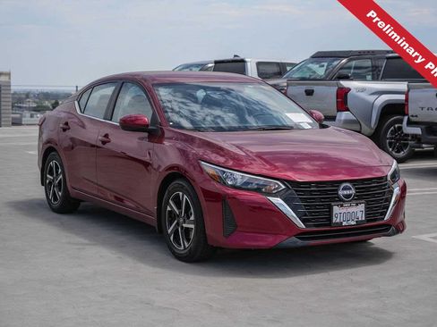 Used 2025 Nissan Sentra SV w/ Trunk Package FWD image 3