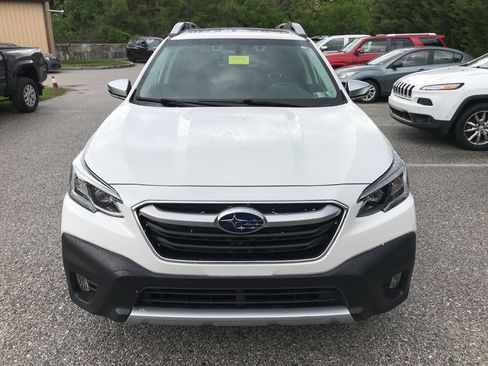 Used 2022 Subaru Outback Touring w/ Popular Package #2 AWD/4WD image 3