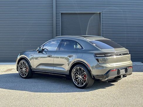 New 2025 Porsche Macan Turbo Electric image 11