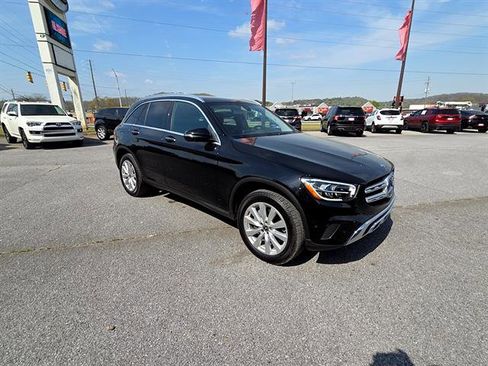 Used 2020 Mercedes-Benz GLC 300 w/ Parking Assistance Package image 7