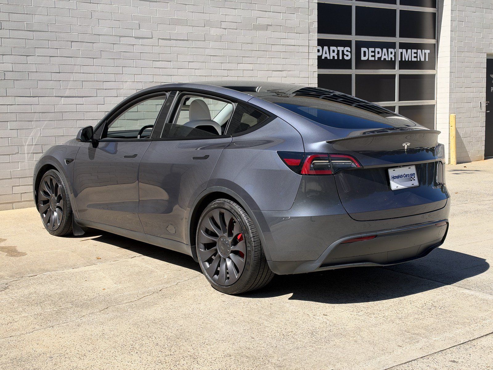 Used 2023 Tesla Model Y Performance AWD/4WD image 5