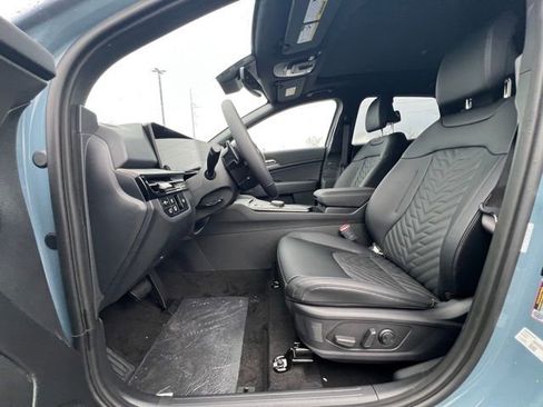 New 2026 Kia Sportage X-Line AWD/4WD image 14