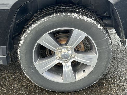 Used 2016 Jeep Compass High Altitude image 12