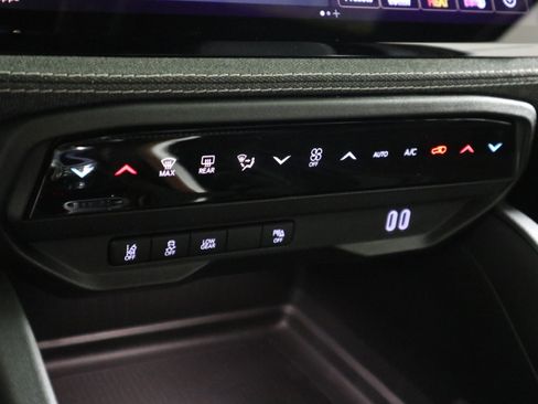 New 2026 Jeep Cherokee Laredo AWD/4WD image 26