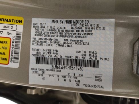 Used 2017 Lincoln MKZ Reserve FWD image 33