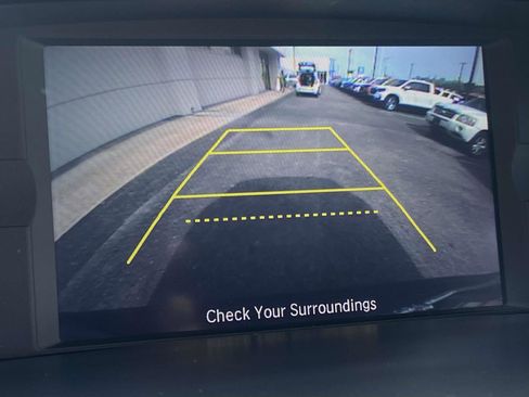 Used 2016 Honda Odyssey SE image 18